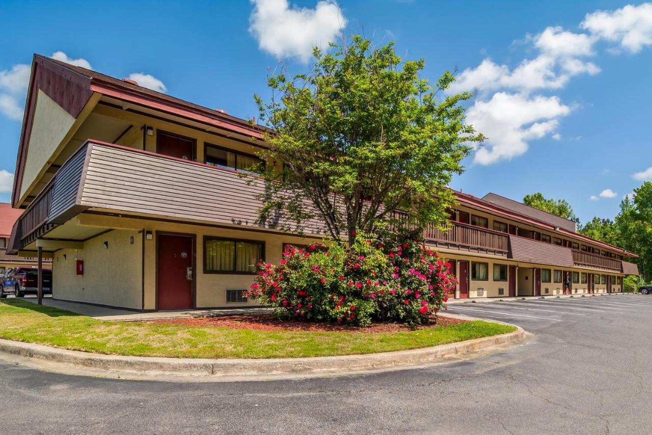 Red Roof Inn Columbia East - Ft Jackson Exterior foto