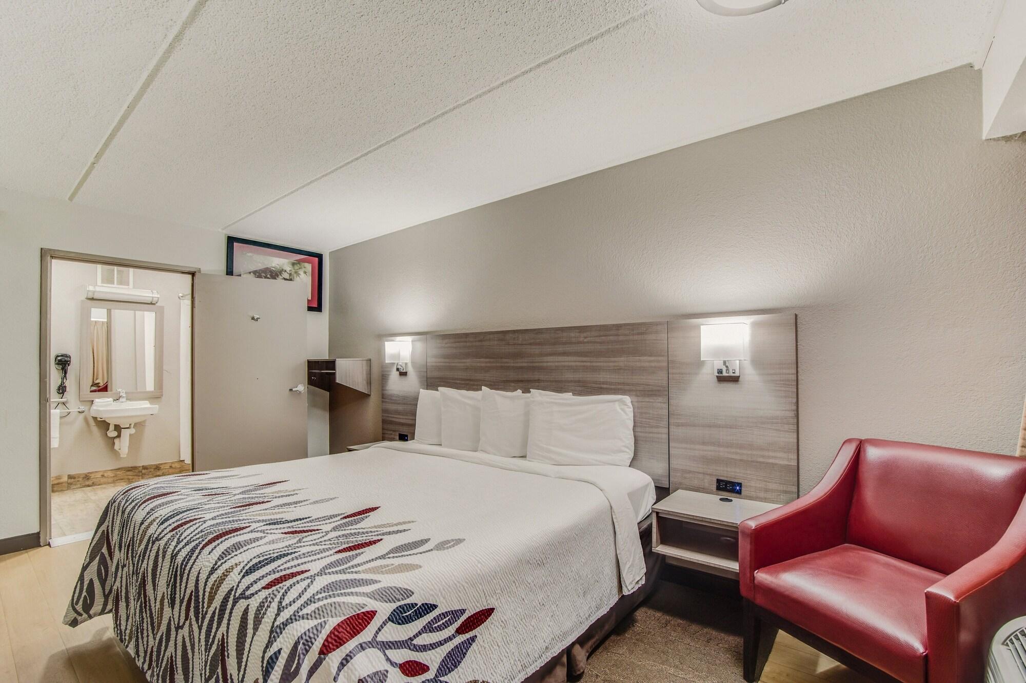 Red Roof Inn Columbia East - Ft Jackson Exterior foto